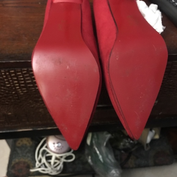 Heels - Picture 3 of 4